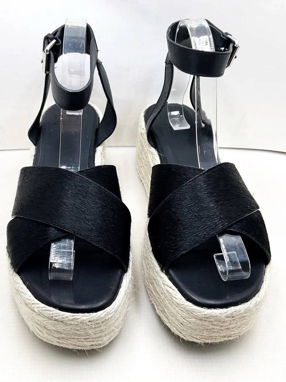 {Seychelles} Cadence Genuine Calf hair Sandals